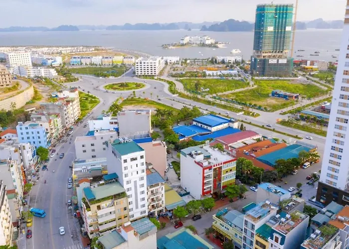 Centrica Hotel Hạ Long