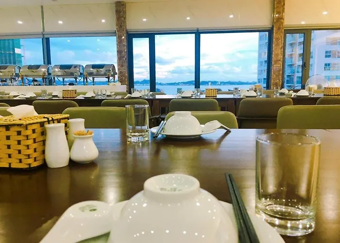 Centrica Hotel Hạ Long