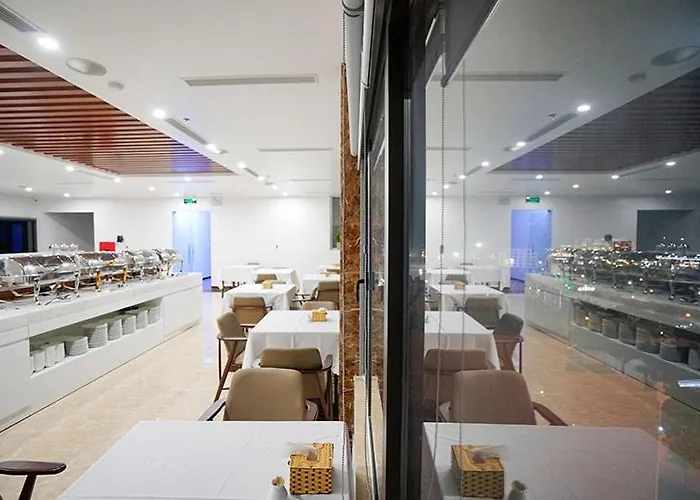 Centrica Hotel 3*