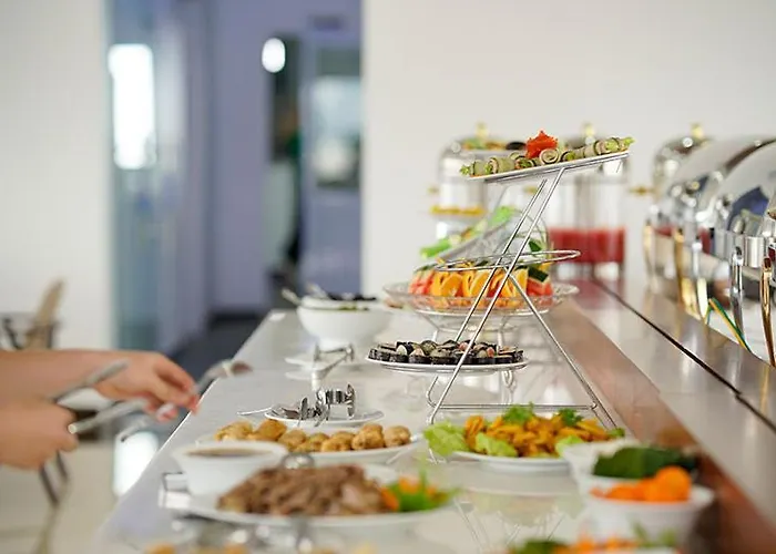 Centrica Hotel 3*