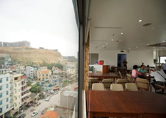 Centrica Hotel 3*